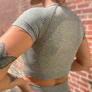 BRAND NEW Seamless Workout Crop Top
